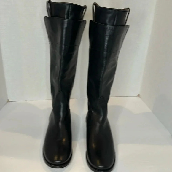 FRYE PAIGE WOMEN TALL RIDING PULL ON BOOTS IN BLACK LEATHER BRAND NEW - Picture 2 of 9